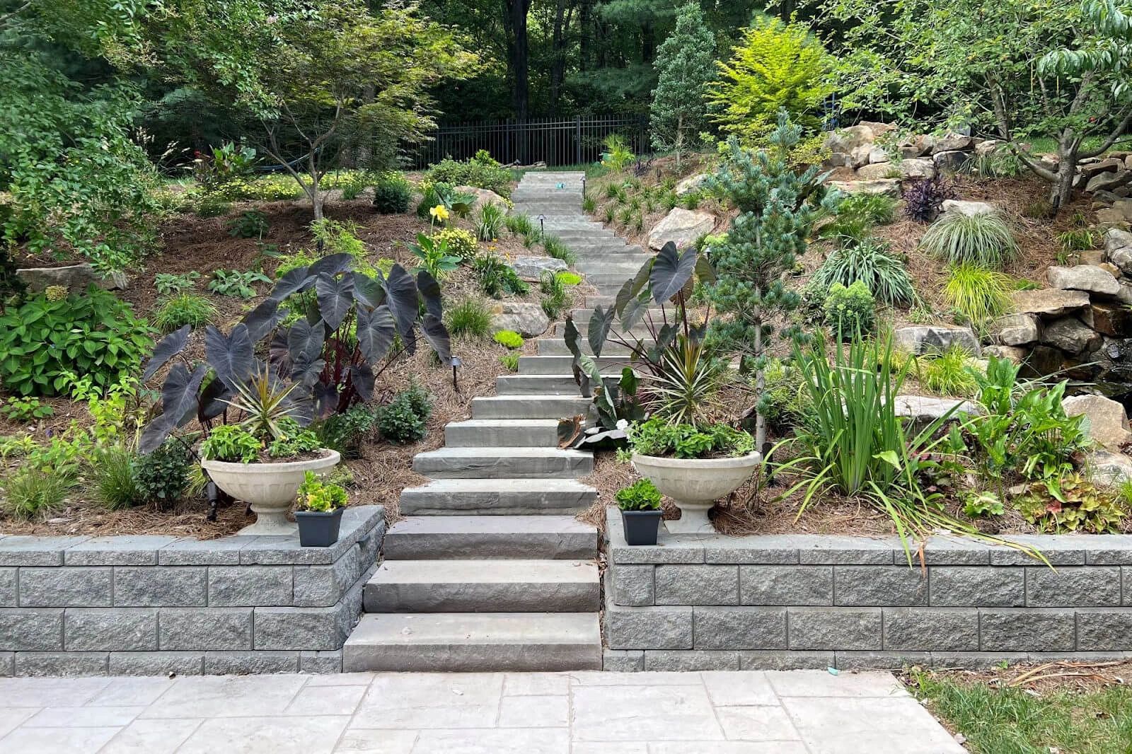Greenway What Are Best Retaining Walls Made Of