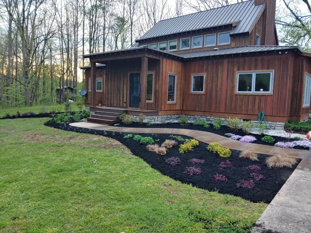 Nashville Landscape Contractors Can Make Your Front Yard Pop